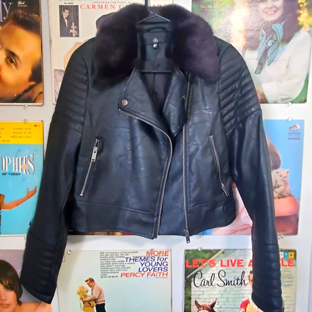 Missguided faux fur/leather jacket sz XS